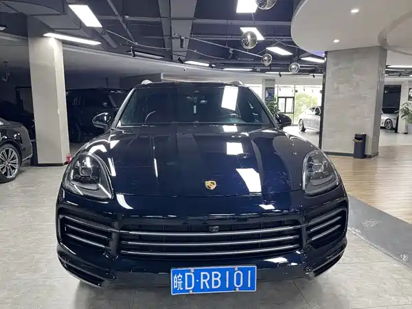 Porsche Cayenne 2020