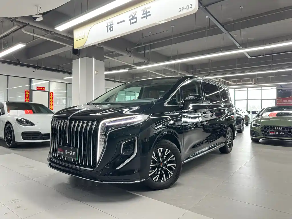 Hongqi HQ9 PHEV 2025 — фото 1