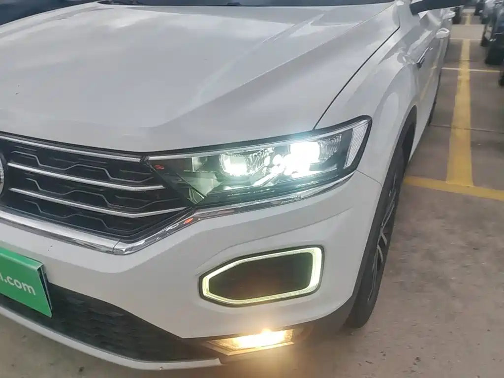 Volkswagen T-Roc 2022 — фото 24