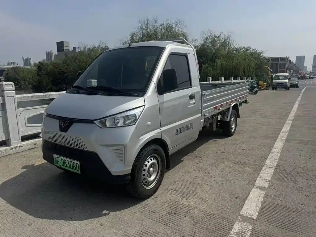 Wuling EV Truck 2025 — фото 9