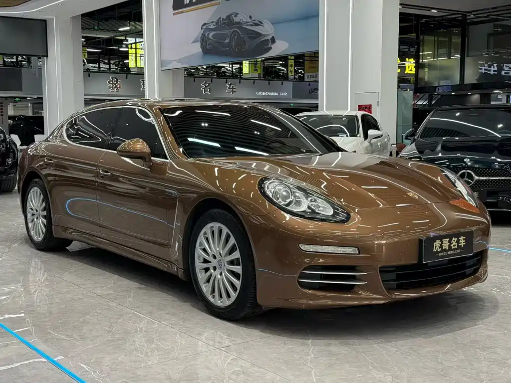 Porsche Panamera 2015 — фото 3