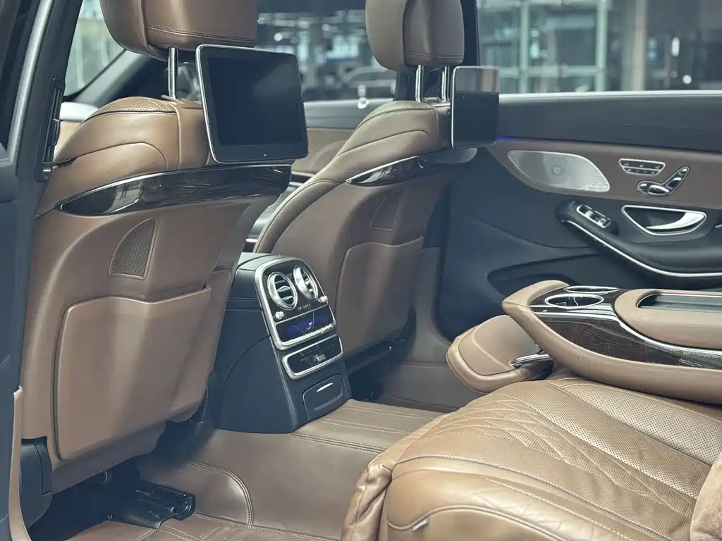 Mercedes-Benz Maybach S-Class 2020 — фото 8