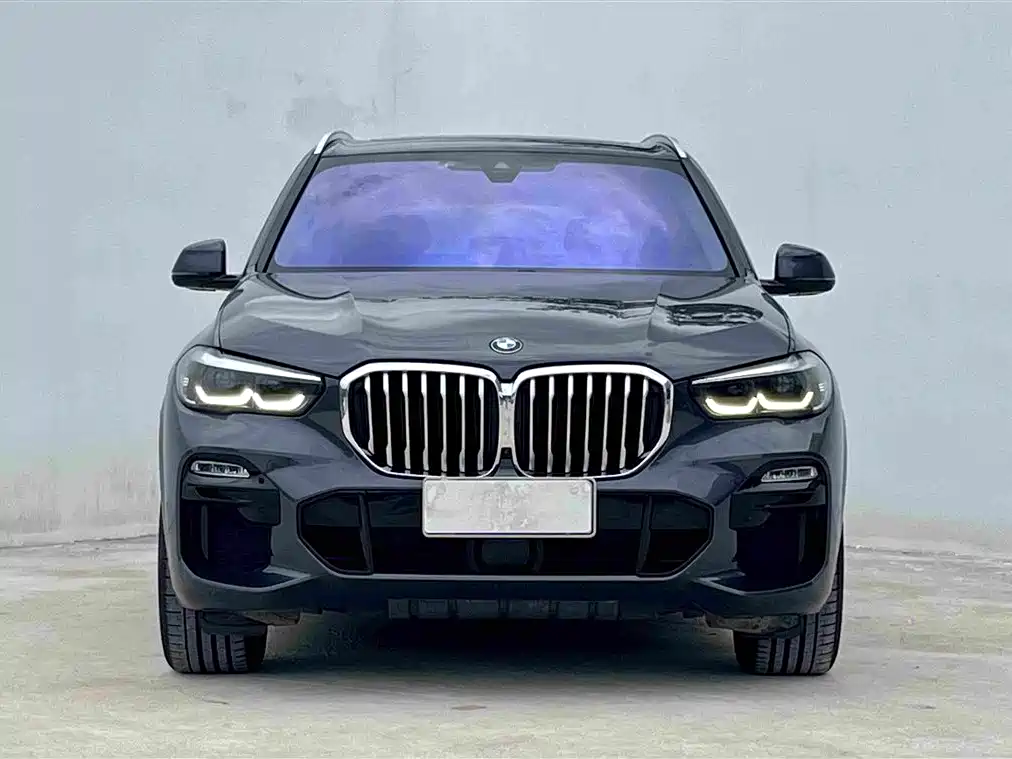 BMW X5 2021