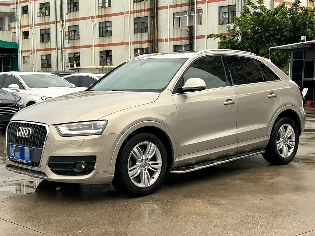 Audi Q3 2014 — фото 1