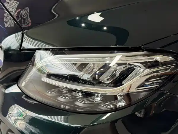 Mercedes-Benz C-Class 2021