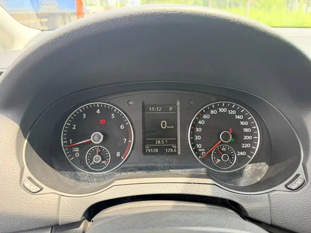 Volkswagen Sharan 2015 — фото 13