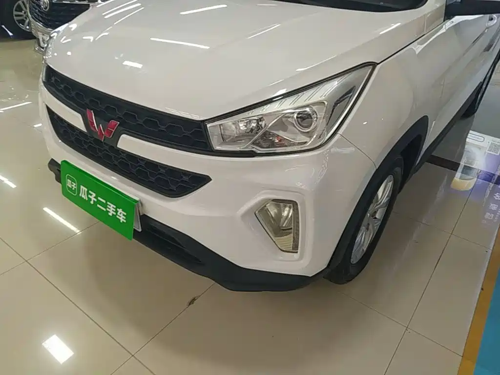 Wuling Hongguang S3 2018 — фото 24