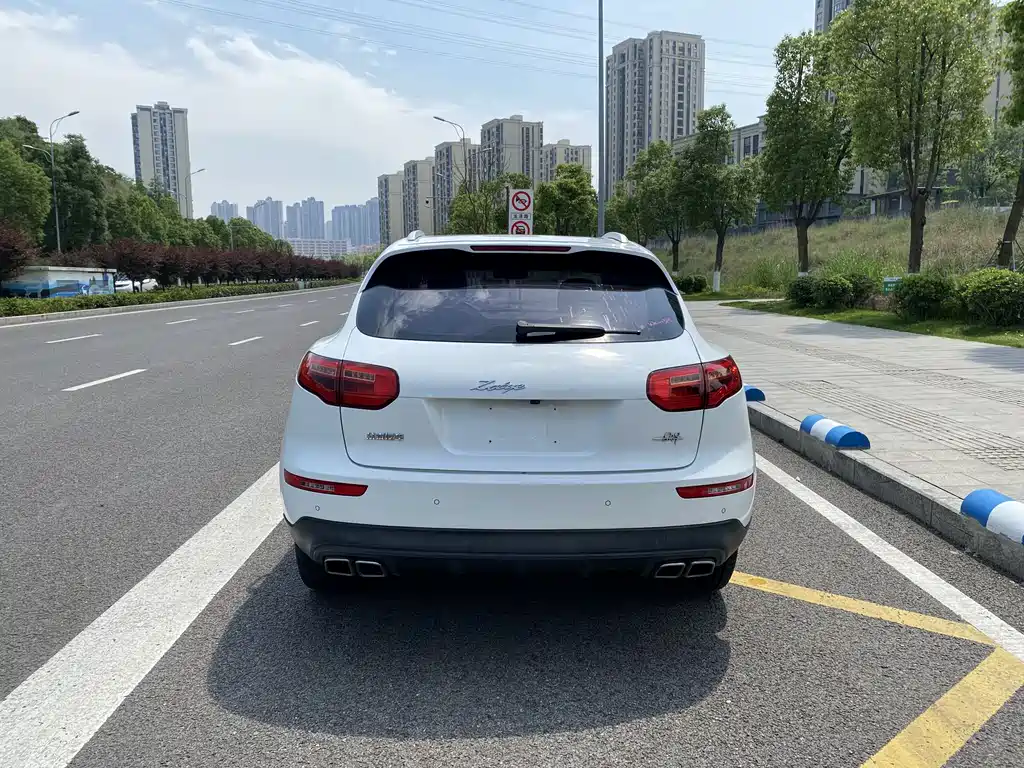 Zotye SR9 2017 — фото 4