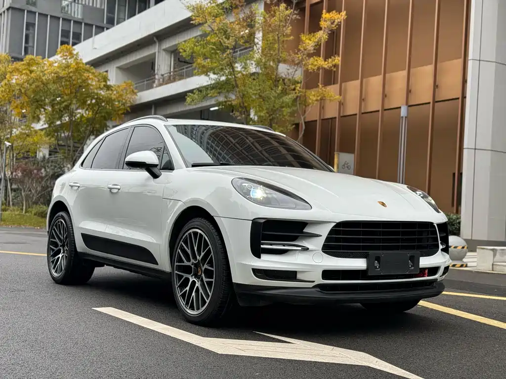 Porsche Macan 2020 — фото 3