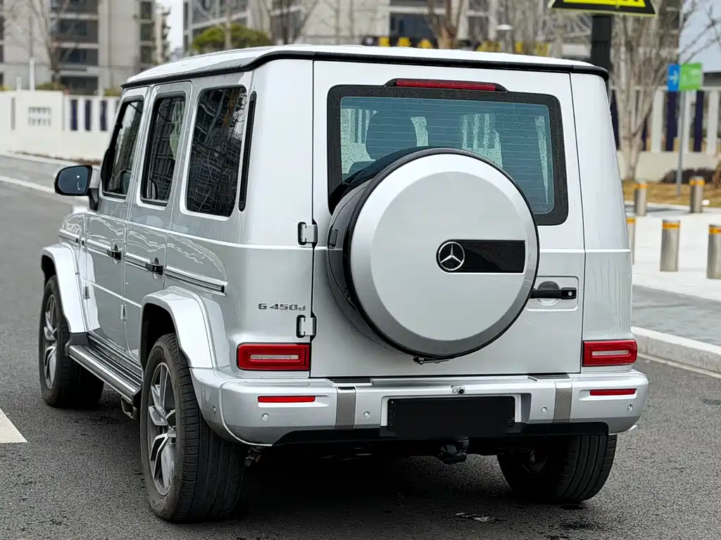 Mercedes-Benz G-Class 2025 — фото 8