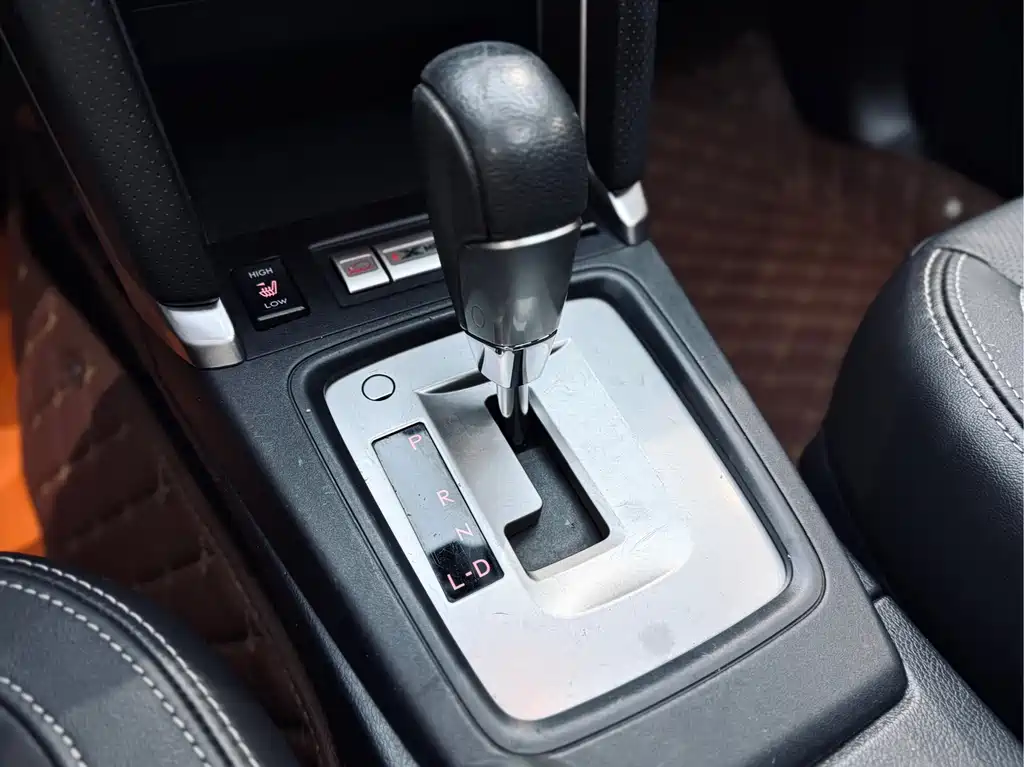 Subaru Forester 2018 — фото 15