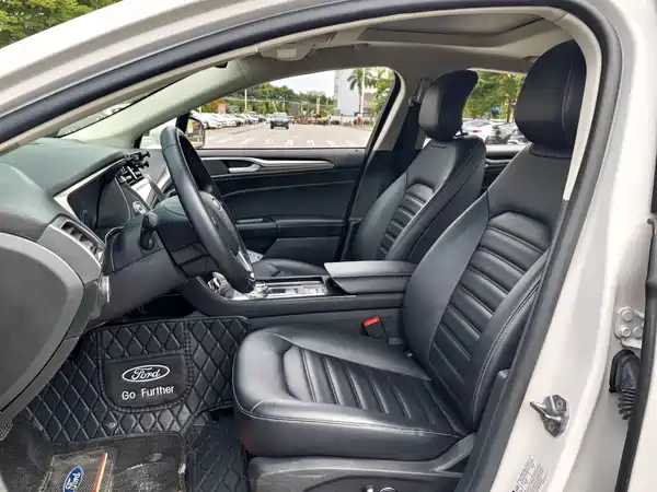 Ford Mondeo 2022
