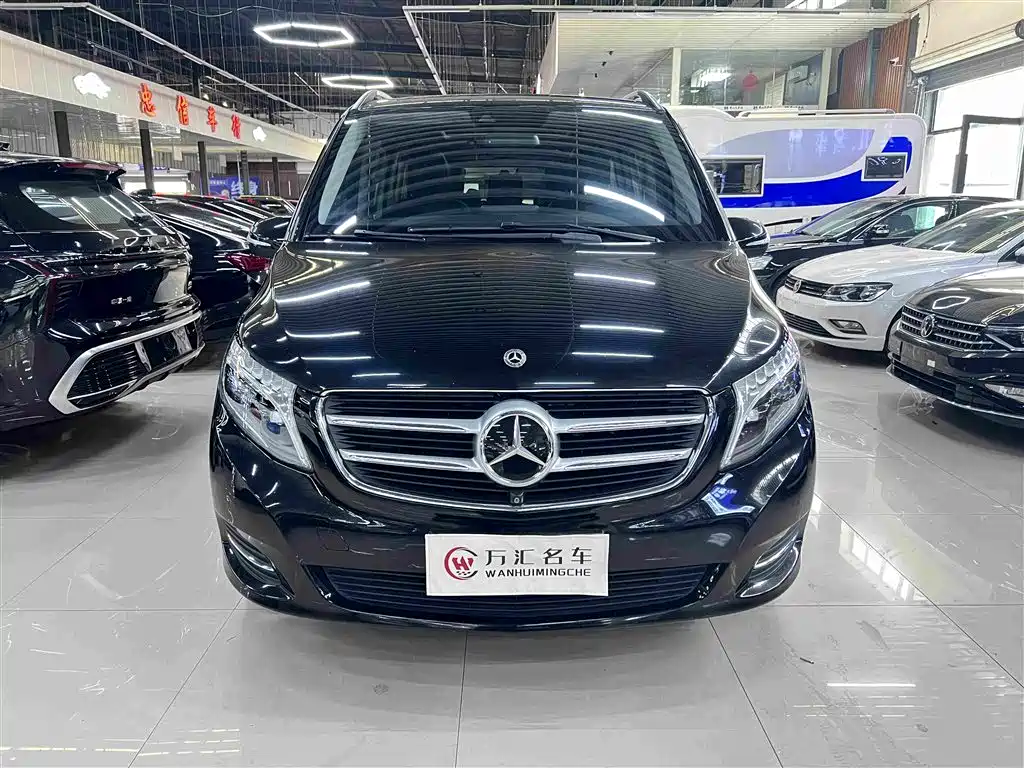 Mercedes-Benz V-Class 2018 — фото 2