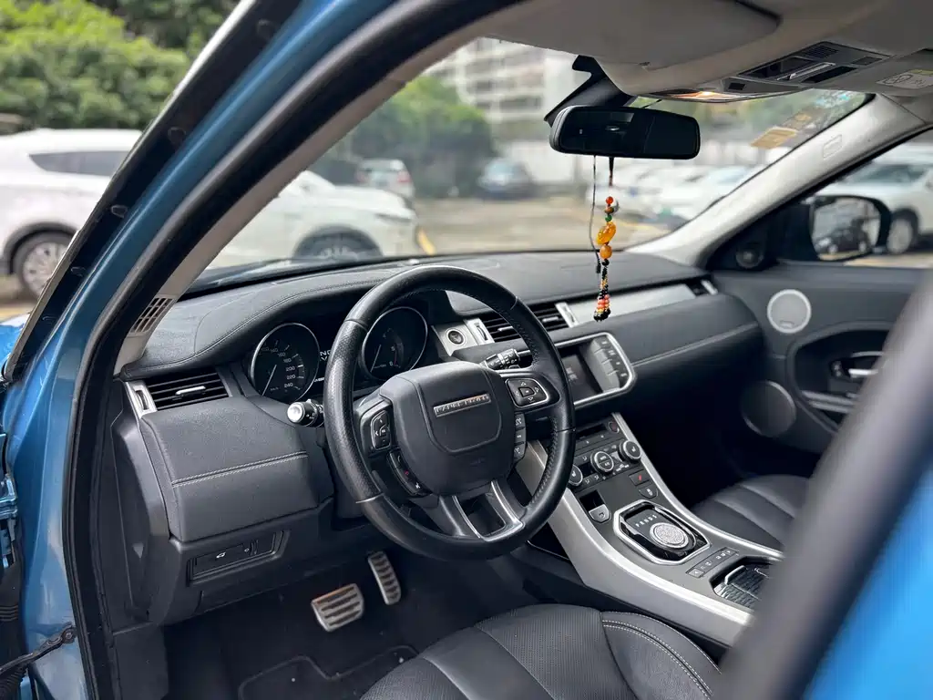 Land Rover Evoque 2013 — фото 12