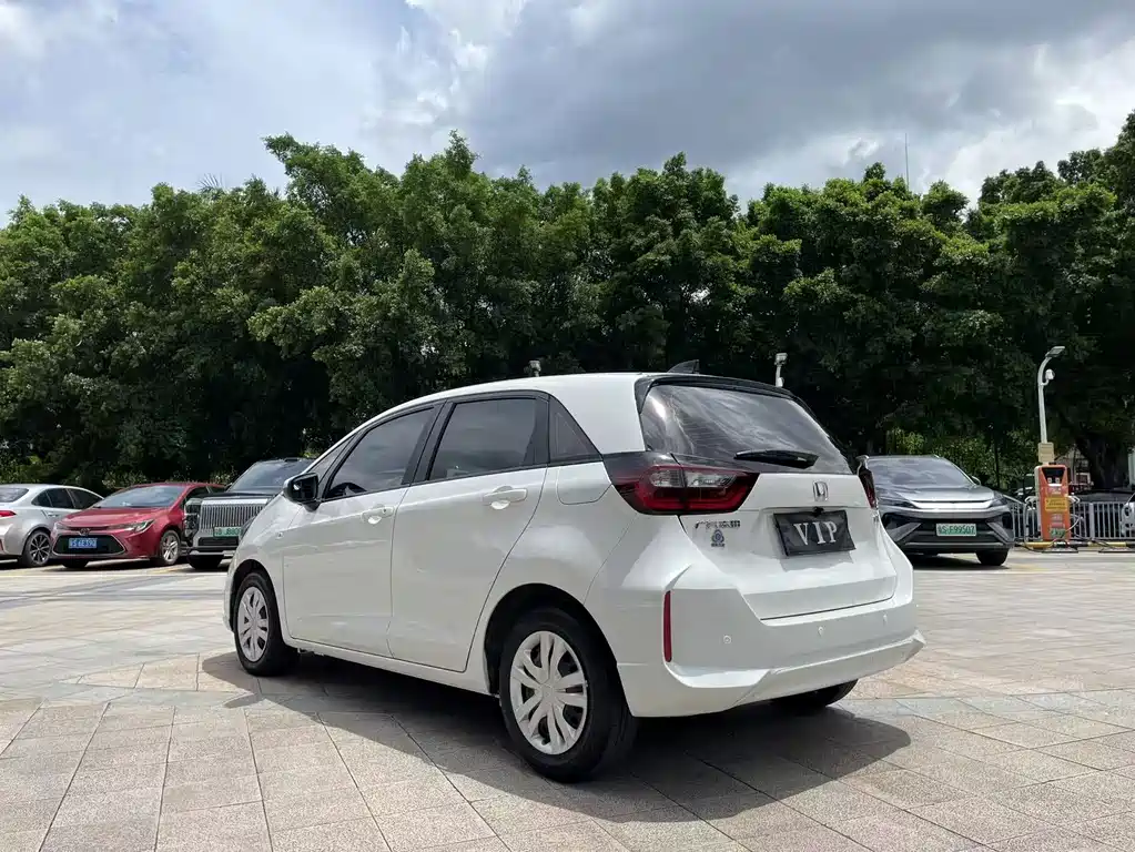 Honda Fit 2023 — фото 10