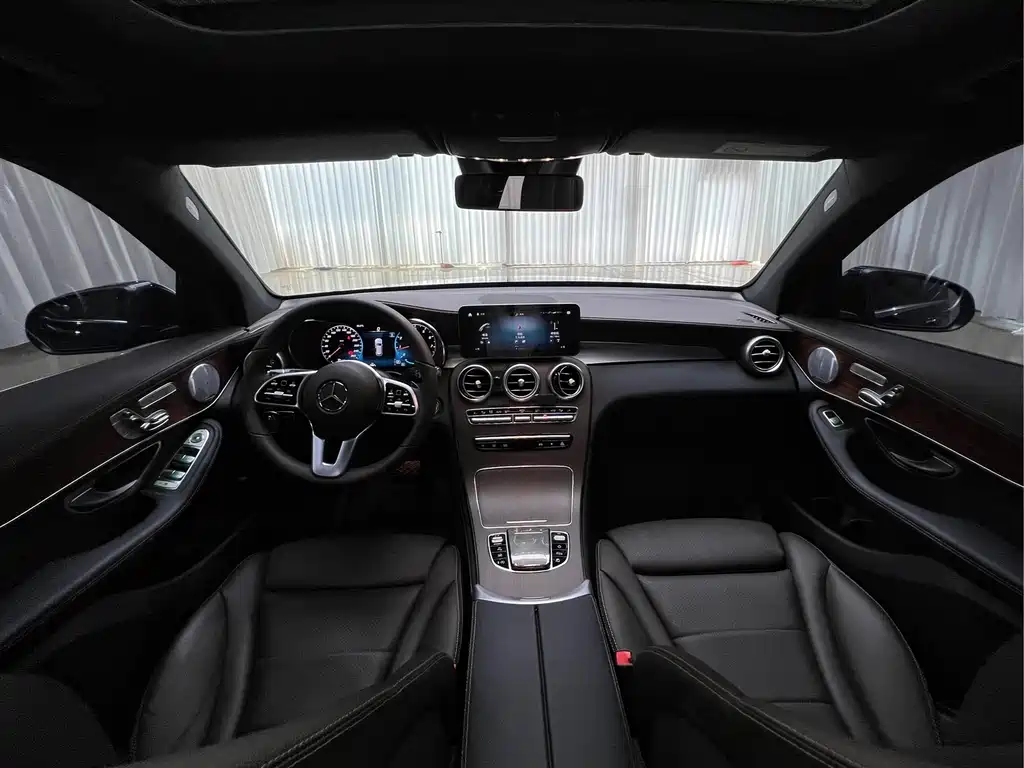 Mercedes-Benz GLC 2021 — фото 12