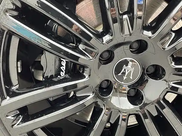 Maserati Ghibli 2022