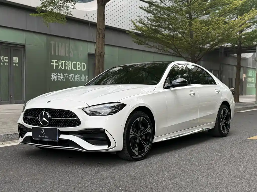 Mercedes-Benz C-Class 2022 — фото 1