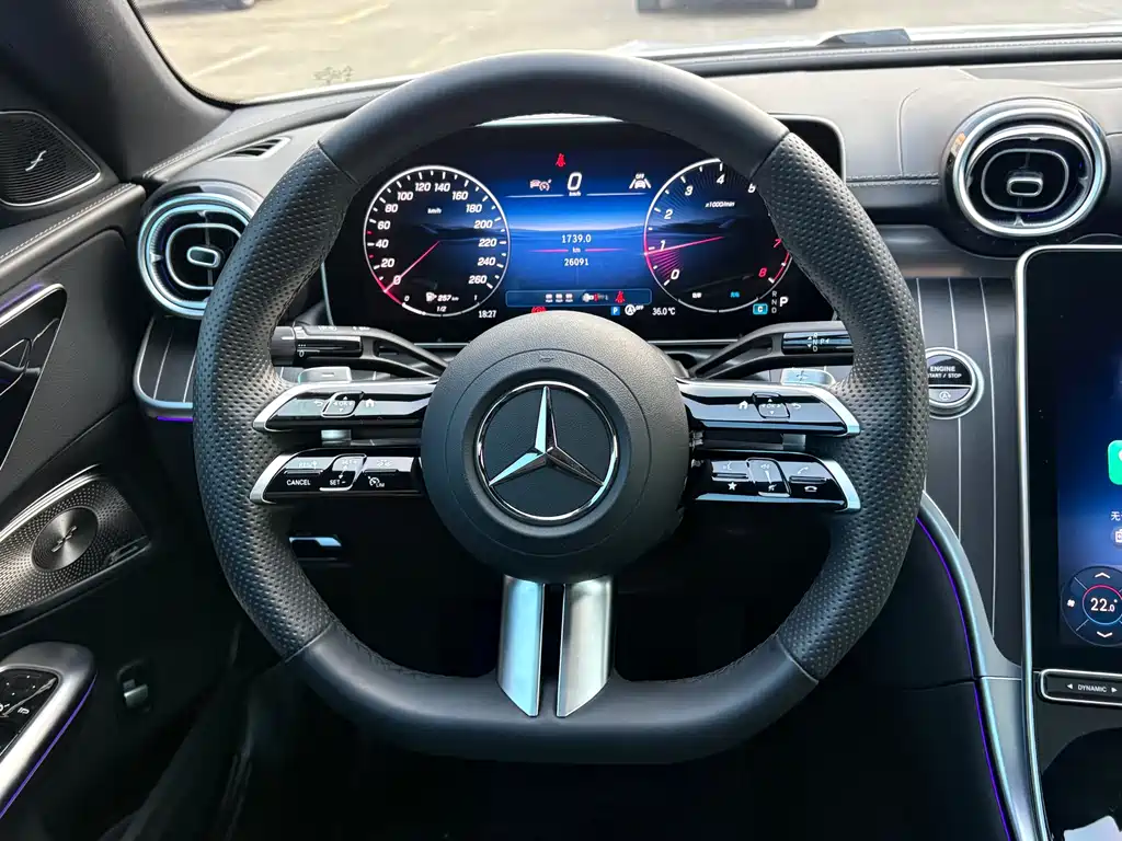 Mercedes-Benz C-Class 2025