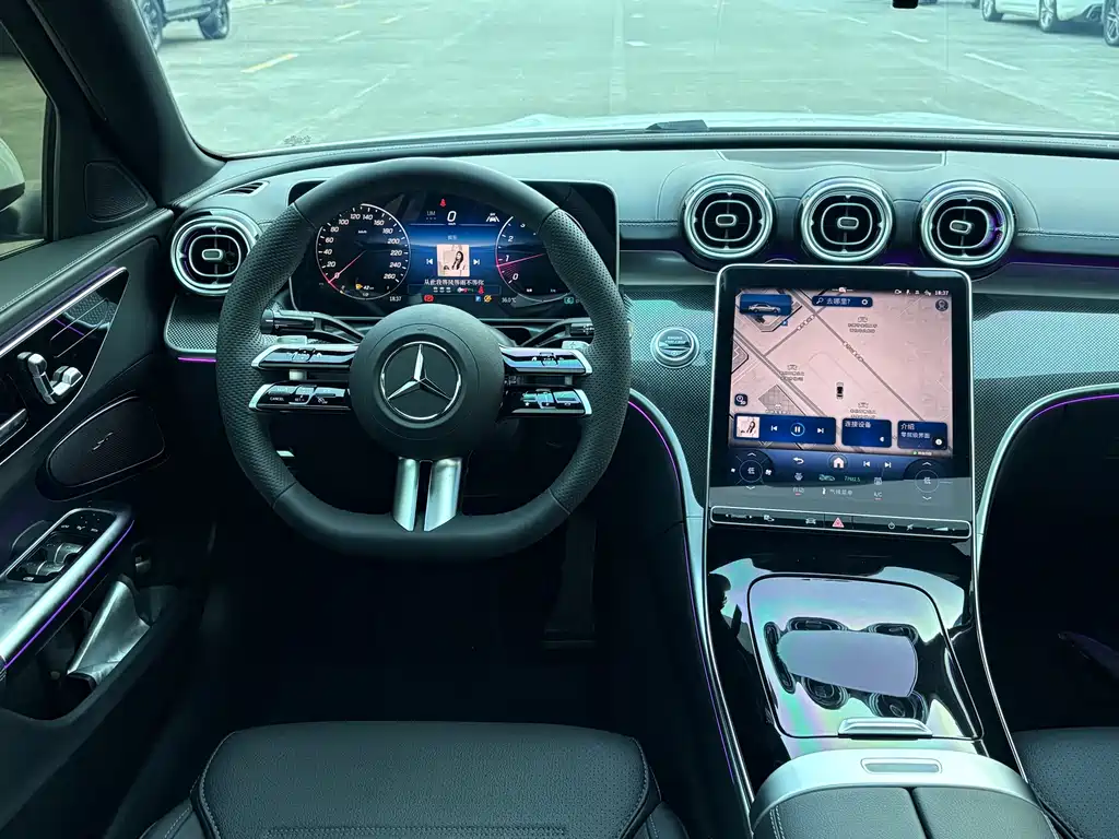 Mercedes-Benz C-Class 2025