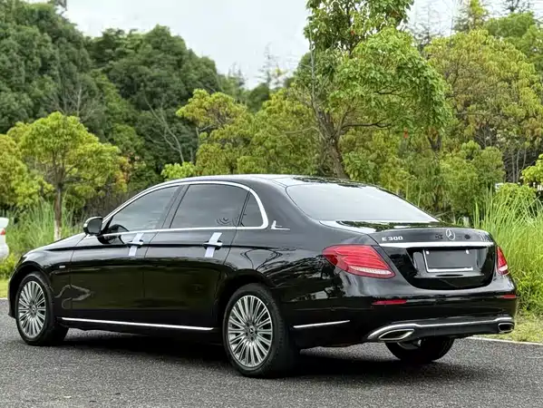 Mercedes-Benz E-Class 2020