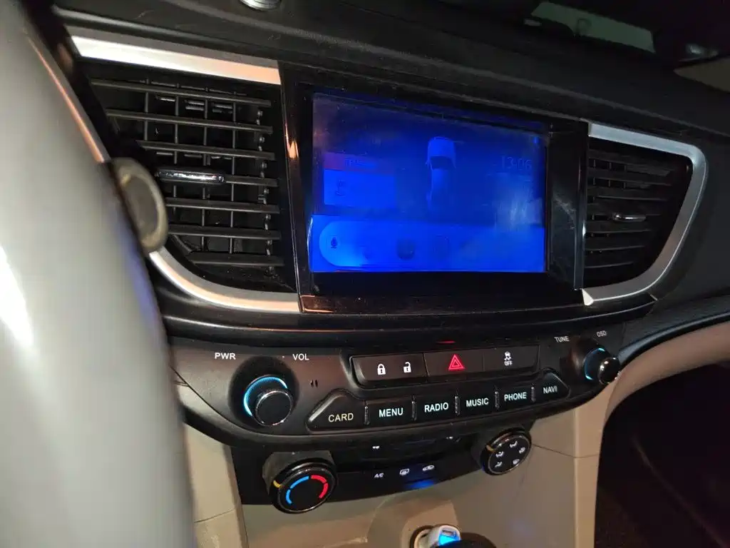 Buick Excelle GT 2015 — фото 9