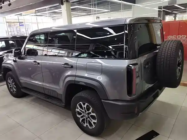 BAIC BJ40 2024