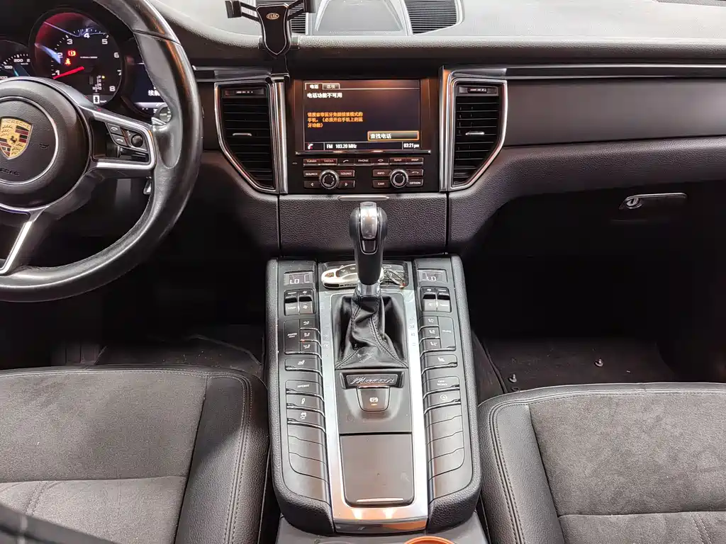 Porsche Macan 2016