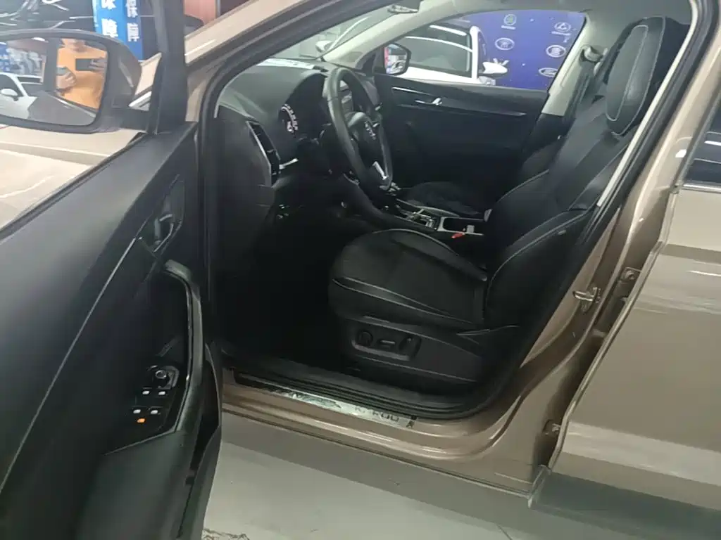 Skoda Korok 2019 — фото 15