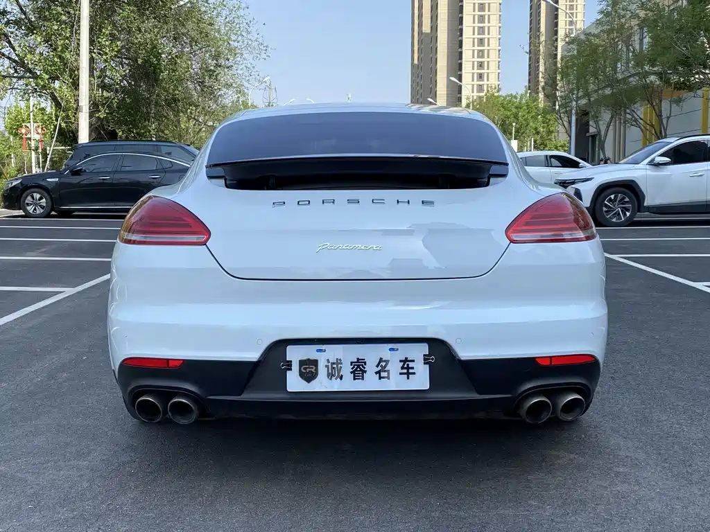 Porsche Panamera 2016 — фото 8