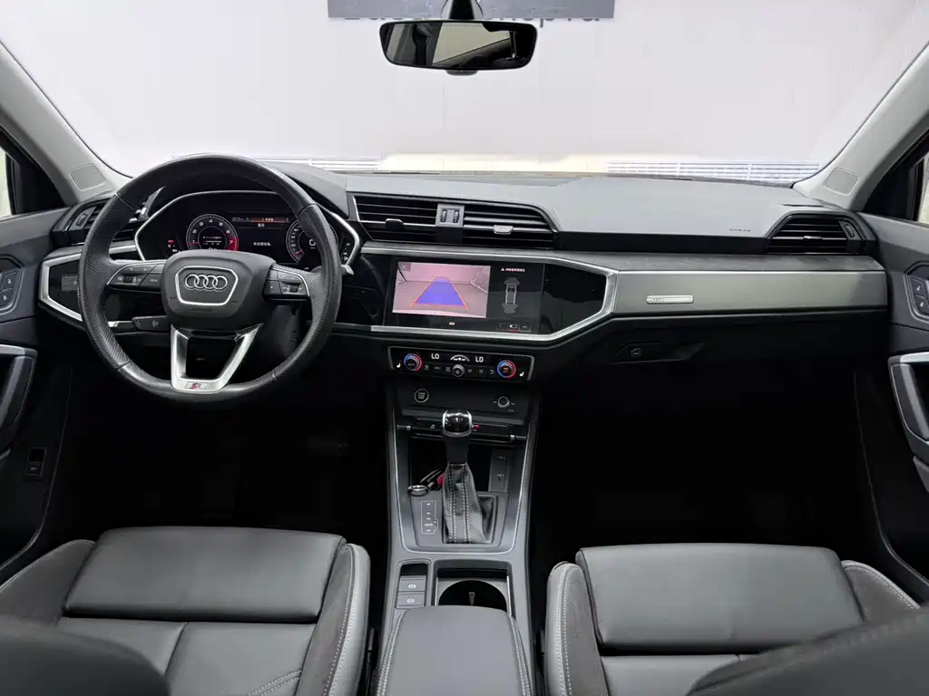 Audi Q3 Sportback 2022 — фото 12