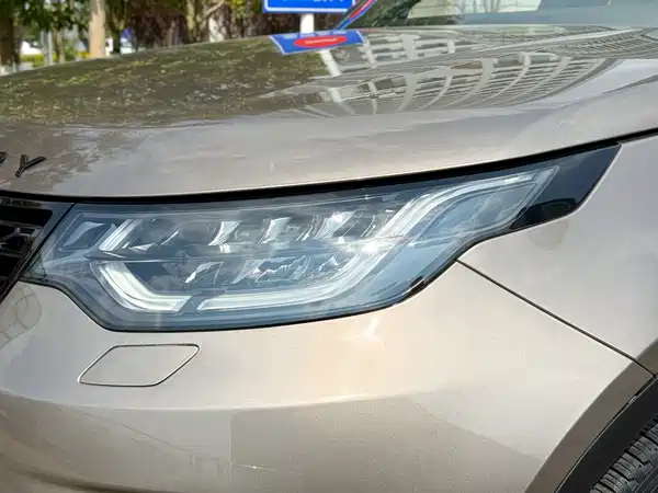 Land Rover Discovery 2017
