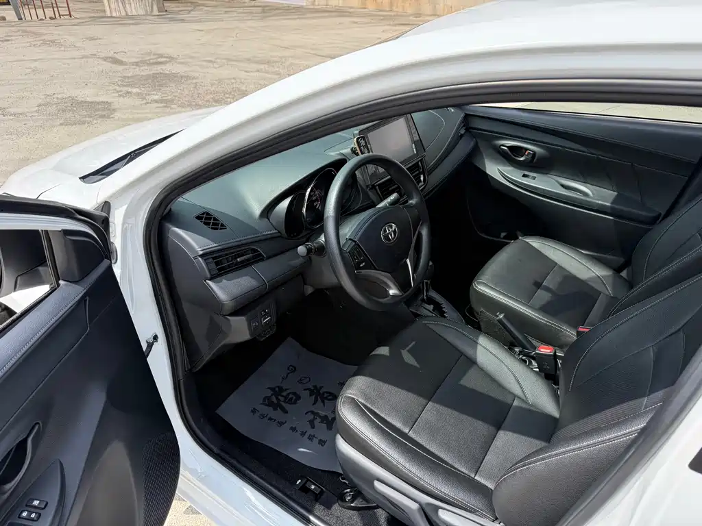 Toyota Vios 2023 — фото 11