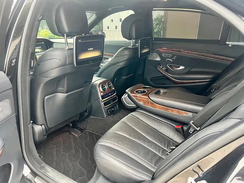 Mercedes-Benz S-Class 2014
