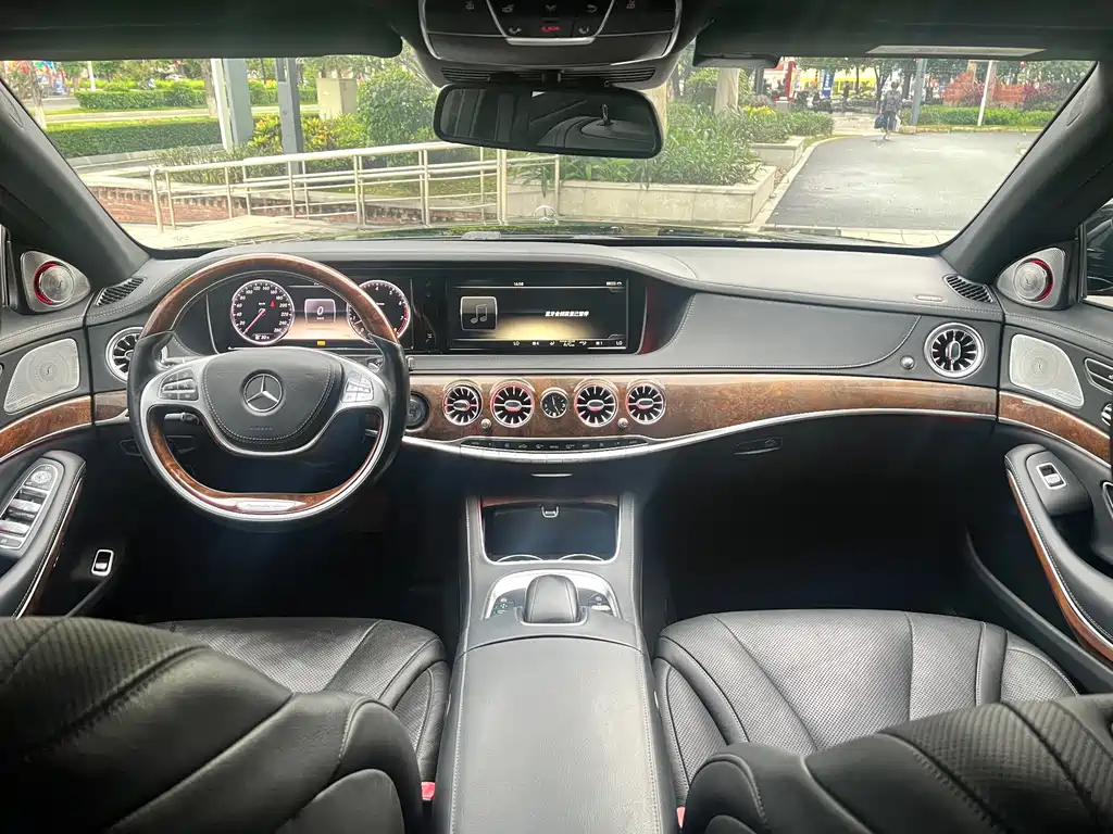 Mercedes-Benz S-Class 2014