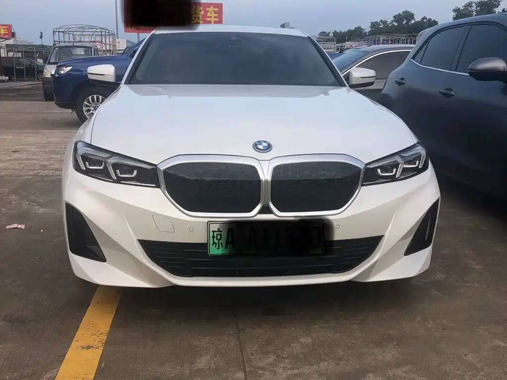 BMW i3 2022 — фото 2