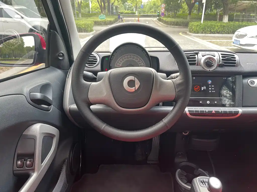 smart Fortwo 2014 — фото 12