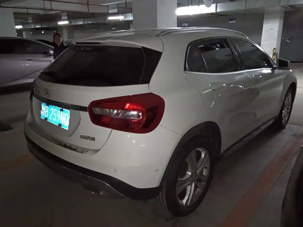 Mercedes-Benz GLA 2016 — фото 2