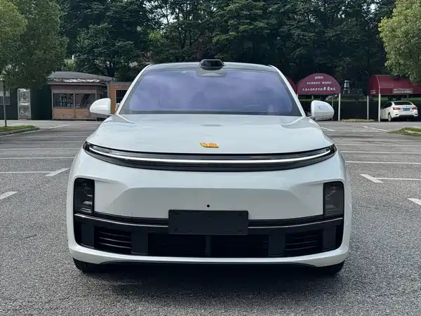 Li Auto L7 2024