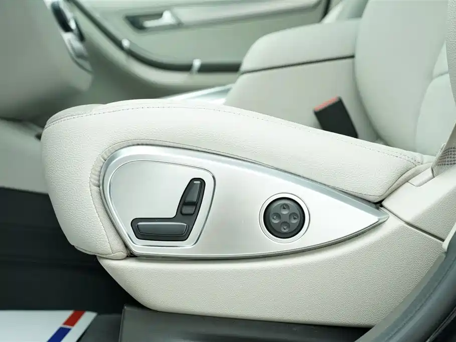 Mercedes-Benz R-Class 2015 — фото 10