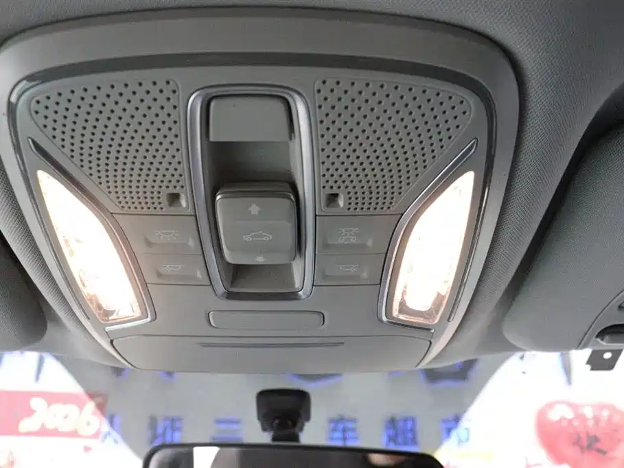GAC Motor Trumpchi M6 2020 — фото 14