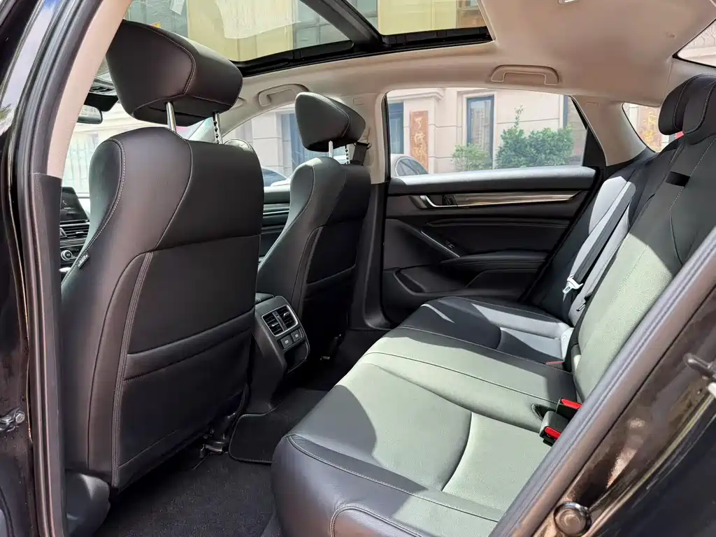 Honda Accord 2023