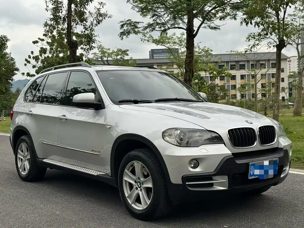 BMW X5 2009 — фото 3