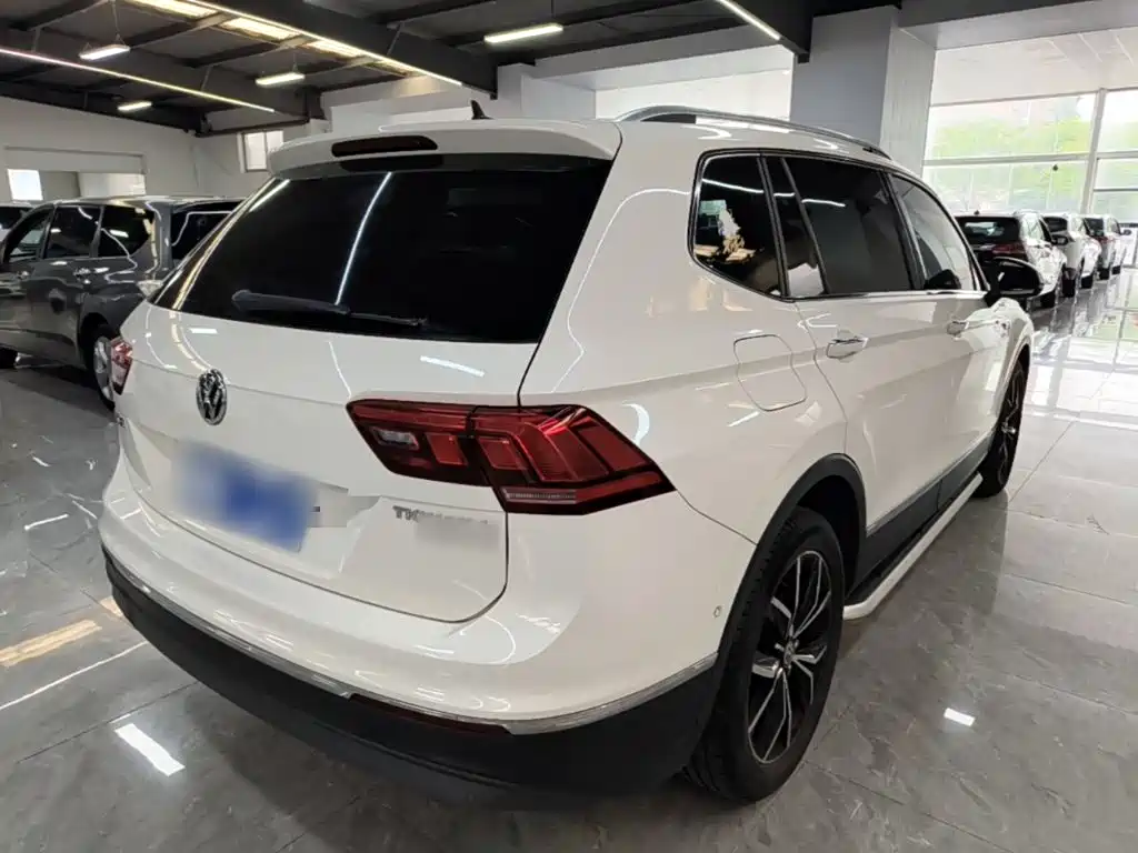 Volkswagen Tiguan L 2019