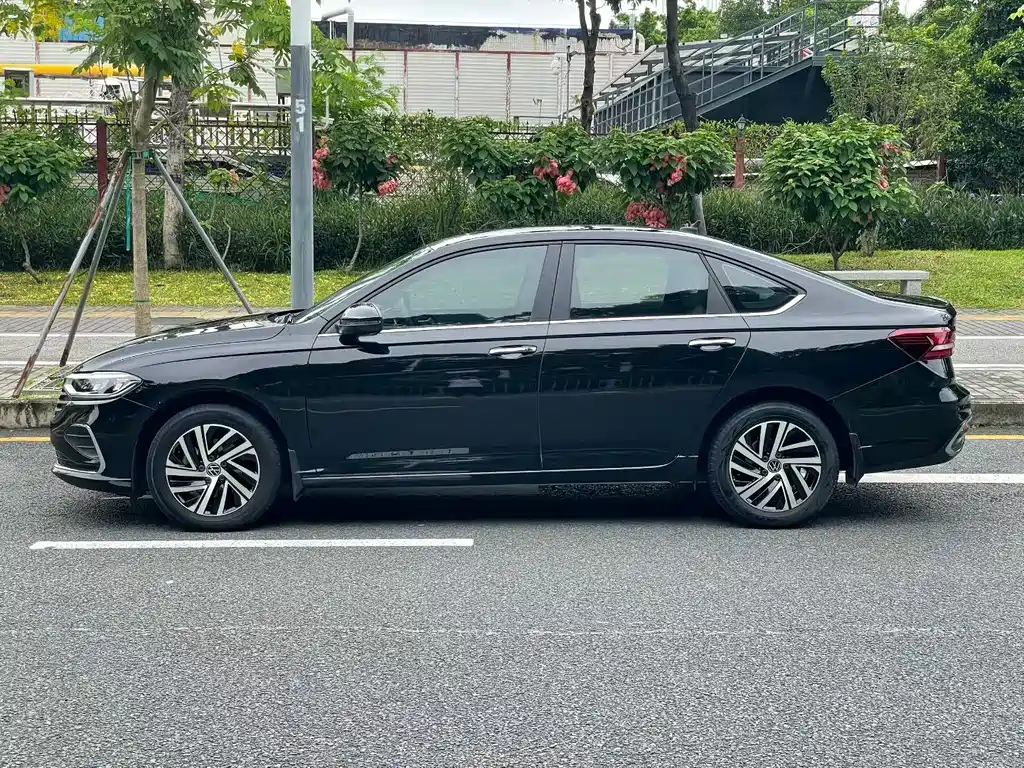 Volkswagen Lavida 2023