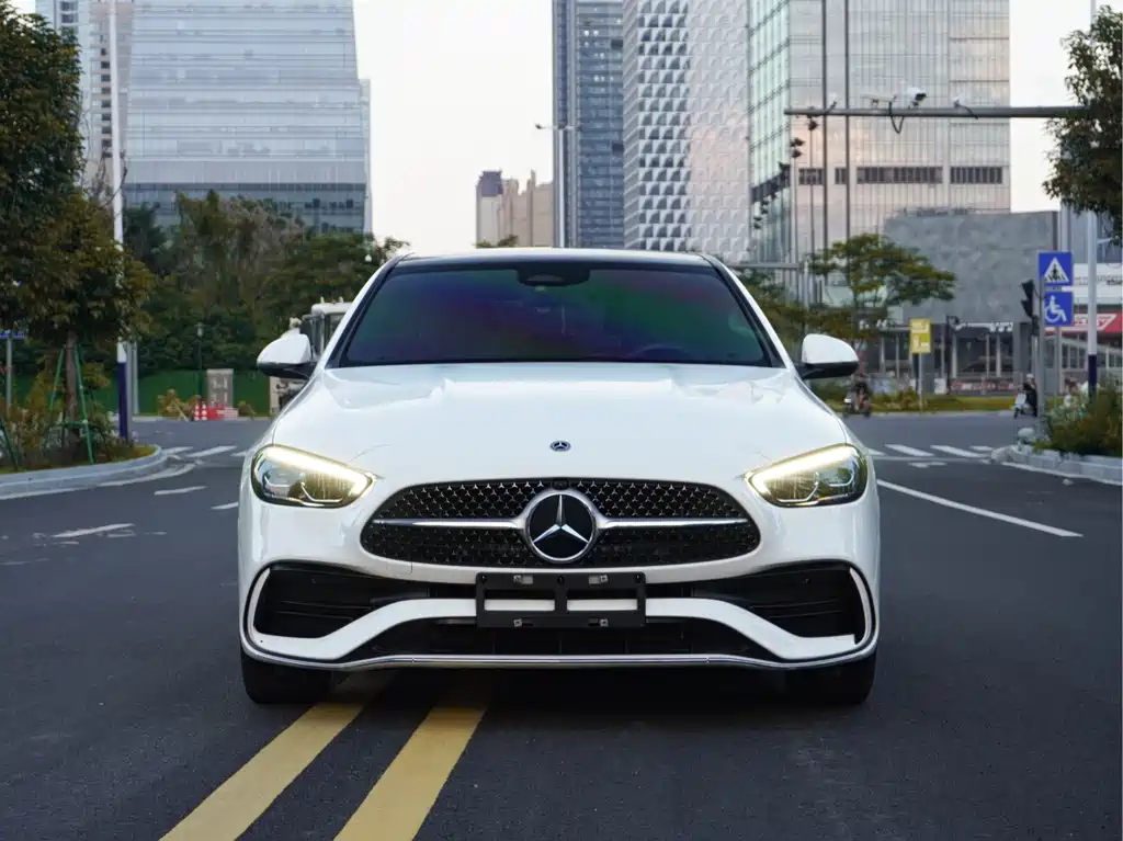 Mercedes-Benz C-Class 2022