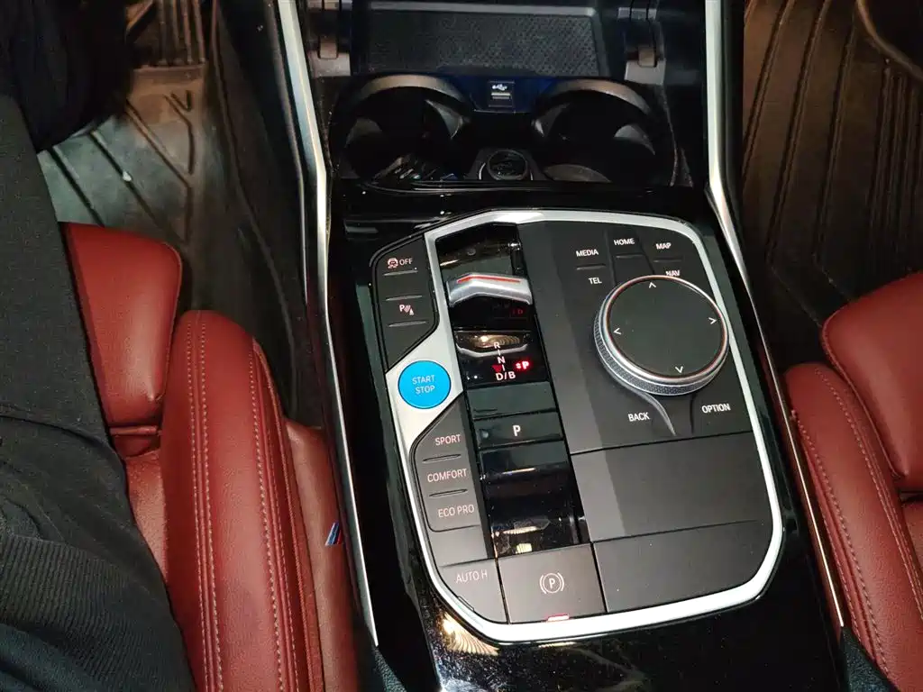 BMW i3 2022 — фото 14