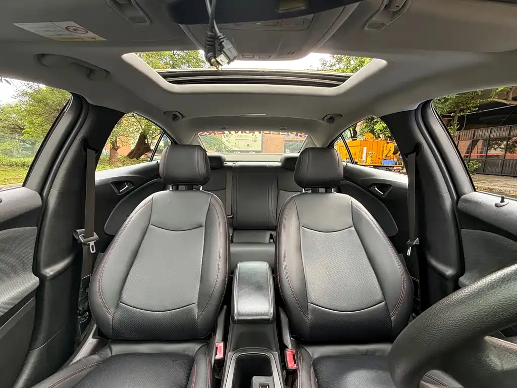 Chevrolet Cruze 2017 — фото 10