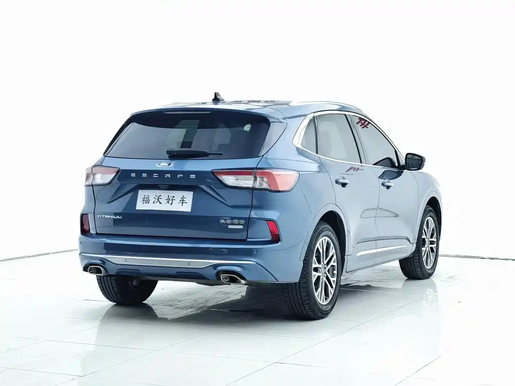 Ford Escape 2020 — фото 28