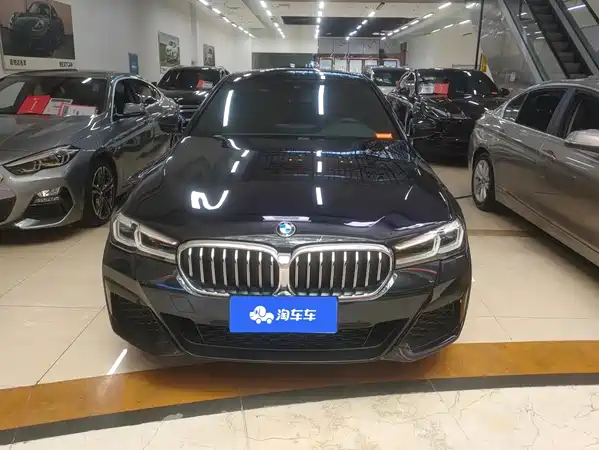 BMW 5 Series 2023